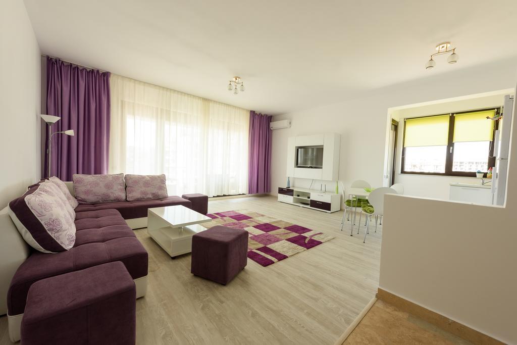 Purple Sun Lägenhet Năvodari Exteriör bild